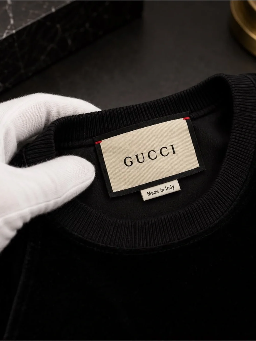 Authentic Gucci Maison De L’Amour Velvet Sweatshirt | Black | Size M | Made in I
